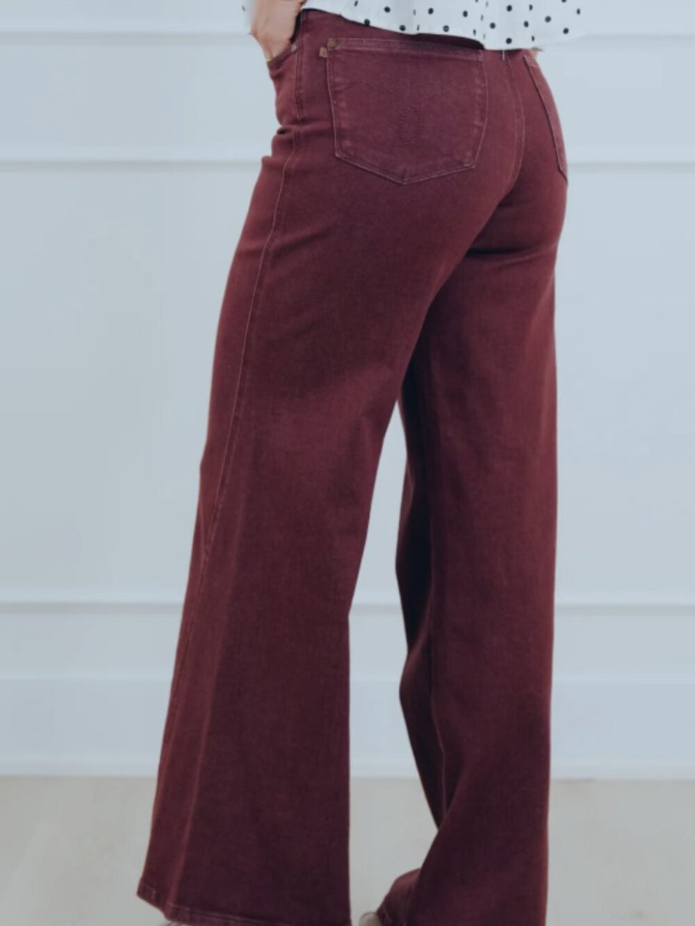 106 Judy Blue High Rise Burgundy Retro Wide Leg Jeans with Twisted Seams - Picture 3 of 8
